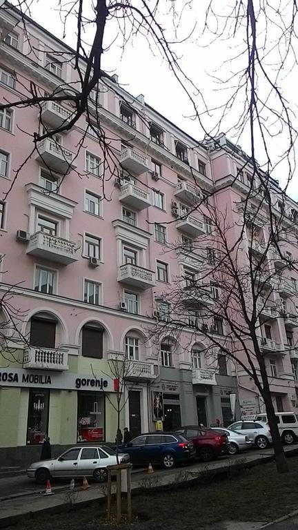 Mansard Apartment Antonovicha 4 Kyiv Exterior photo